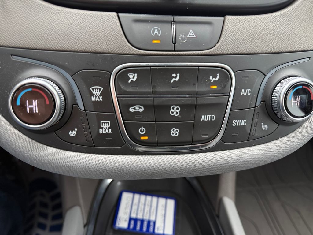 Used 2023 Chevrolet Malibu LT w/ LPO, Floor Liner Package image 19