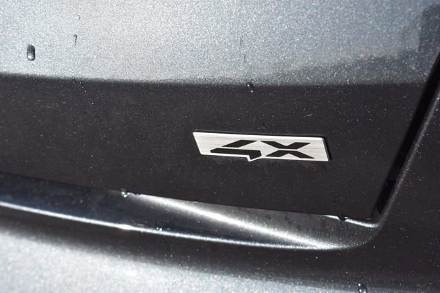 Certified 2023 Kia Sorento SX image 17