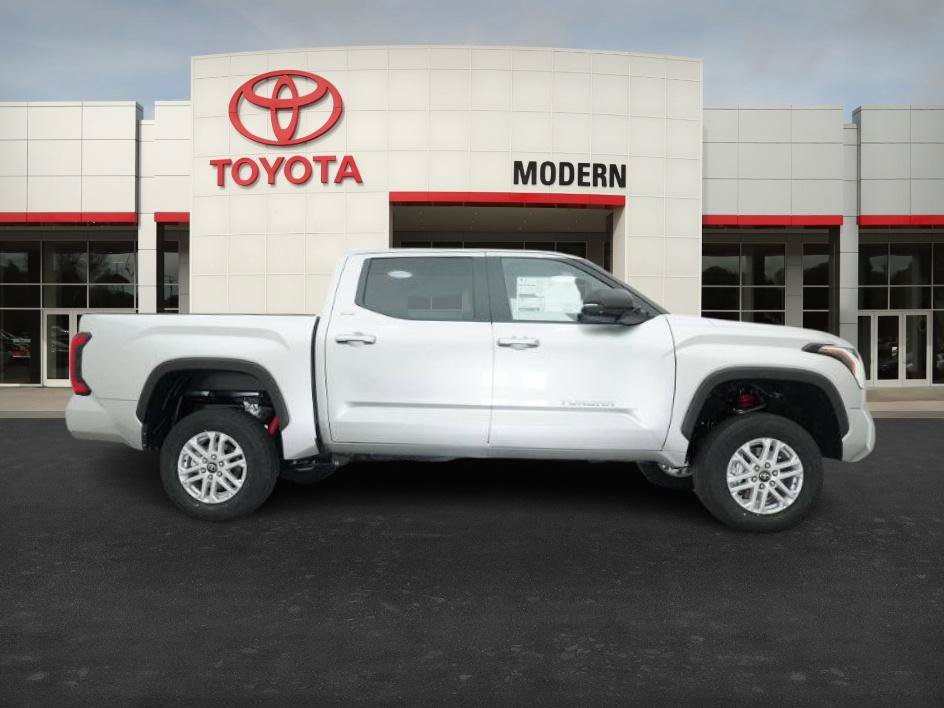 New 2026 Toyota Tundra SR5 w/ SR5 Premium Package AWD/4WD image 26
