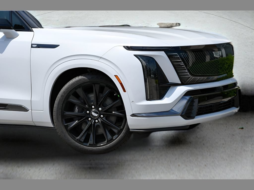 New 2027 Cadillac Vistiq Platinum w/ LPO, Floor Liner Package AWD/4WD image 10