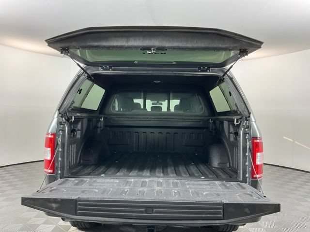 Used 2018 Ford F150 XLT w/ Equipment Group 302A Luxury AWD/4WD image 7