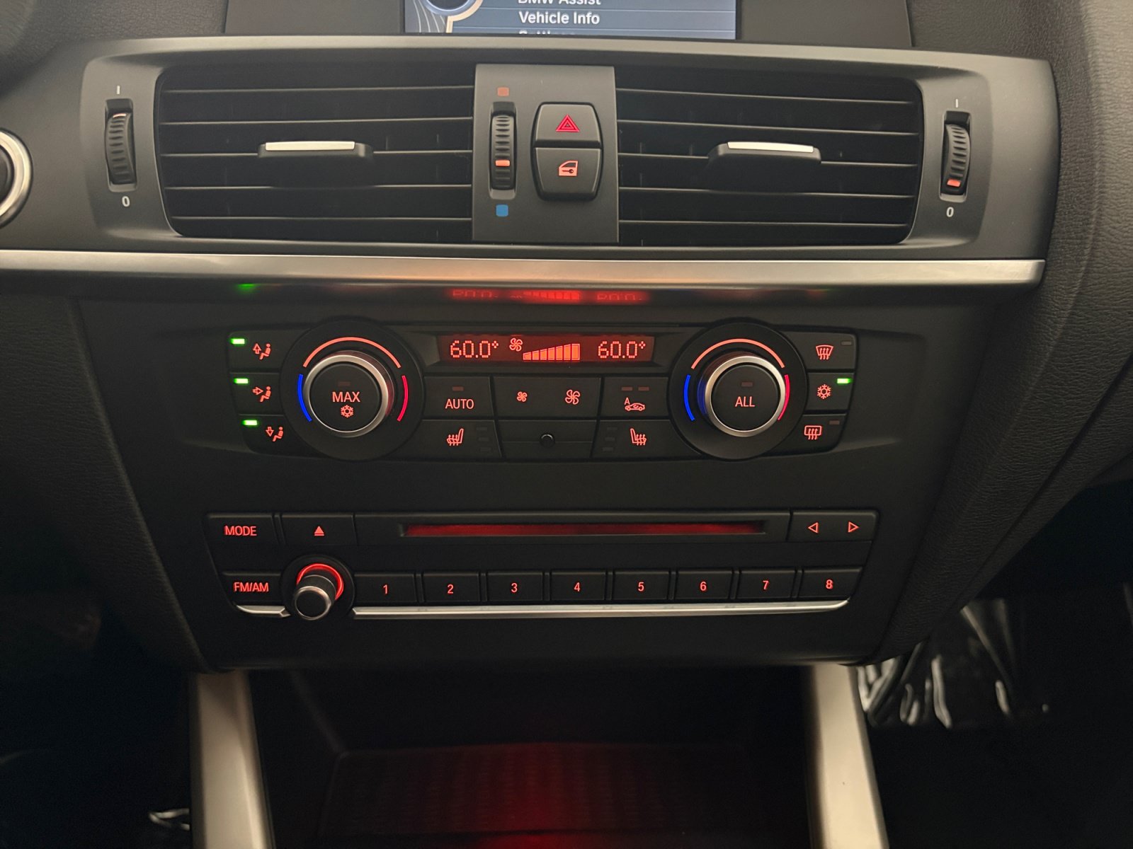 Used 2011 BMW X3 xDrive28i AWD/4WD image 39