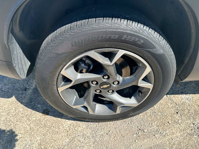 Used 2024 Chevrolet Trax LT w/ Driver Confidence Package FWD image 47