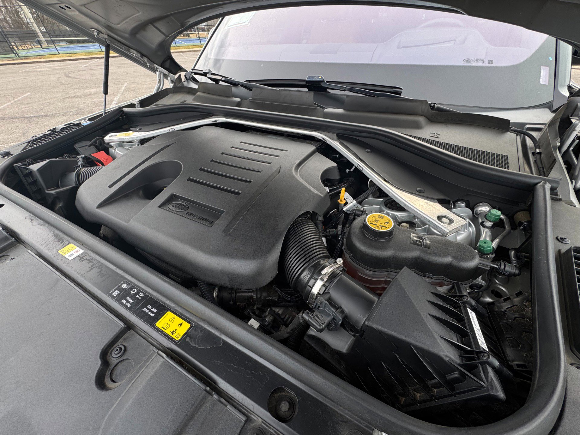 Used 2023 Land Rover Range Rover SE image 64