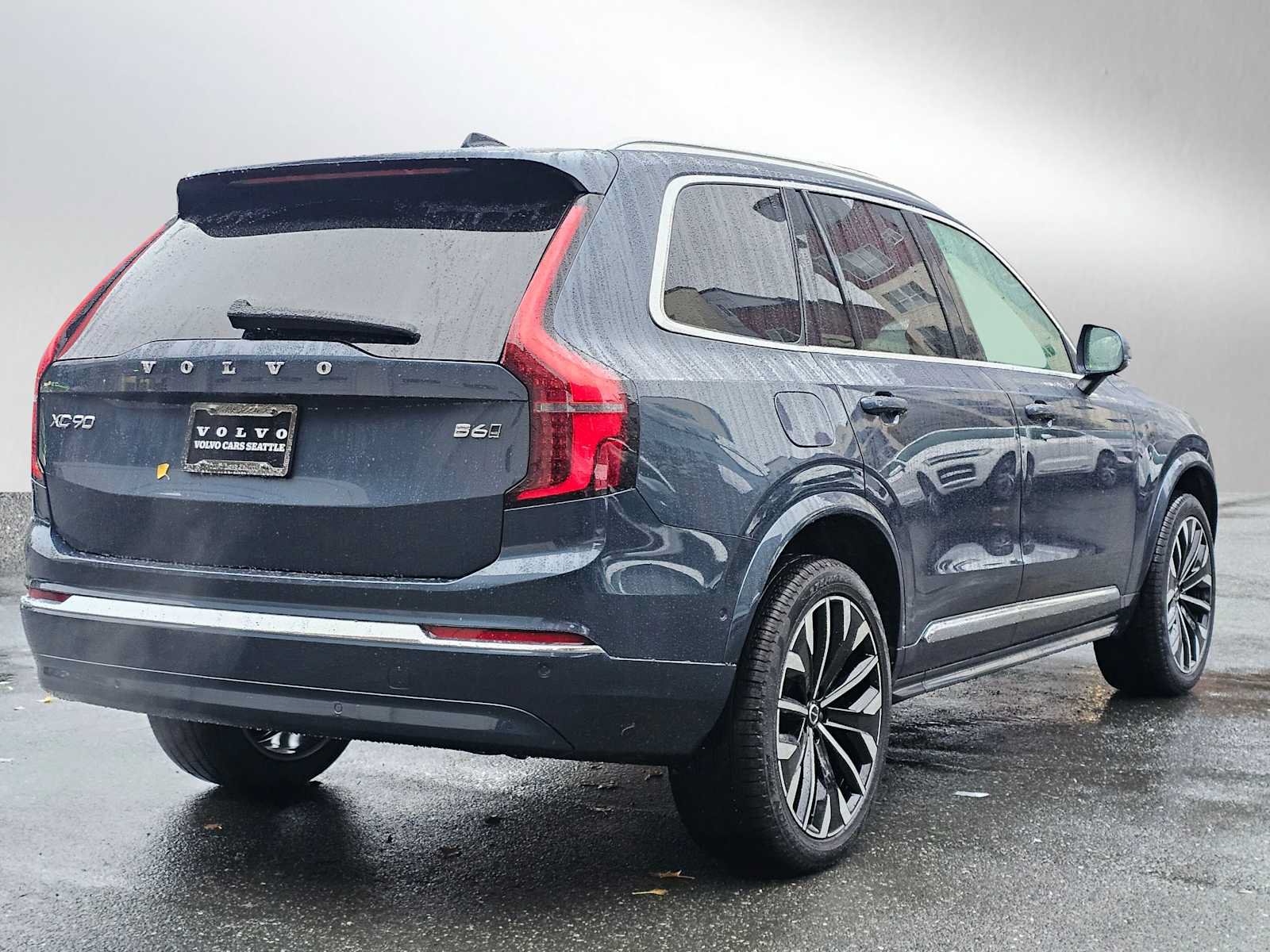 New 2026 Volvo XC90 B6 Plus w/ Protection Package AWD/4WD image 7