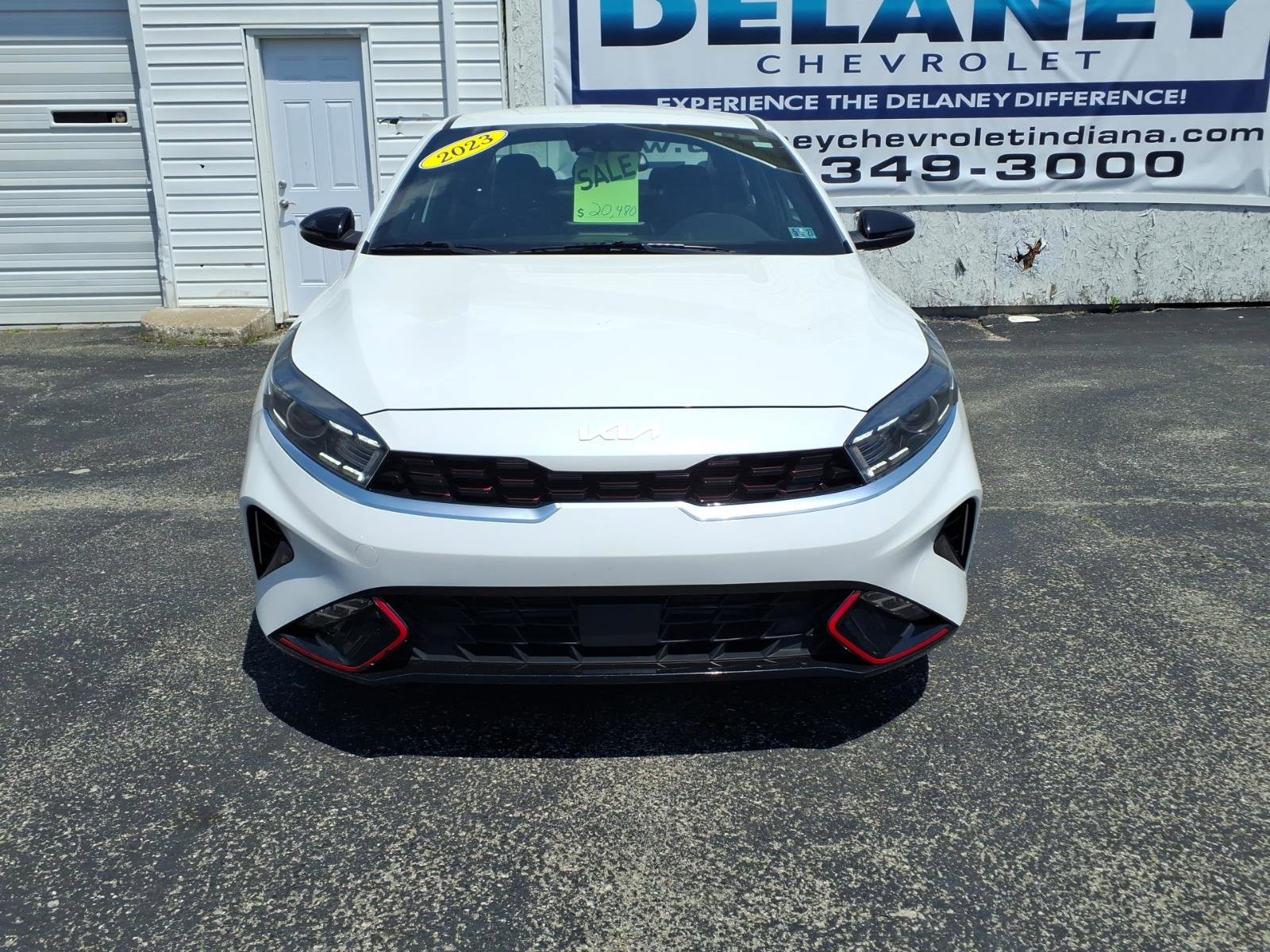 Used 2023 Kia Forte GT-Line w/ GT-Line Technology Package FWD image 2