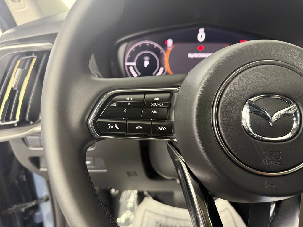 New 2025 MAZDA CX-70 Plug-In Hybrid w/ Premium Pkg image 17