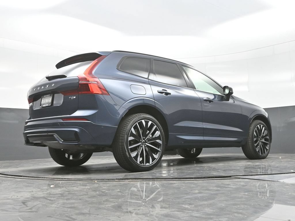 New 2026 Volvo XC60 T8 Ultra w/ Protection Package Premier AWD/4WD image 44