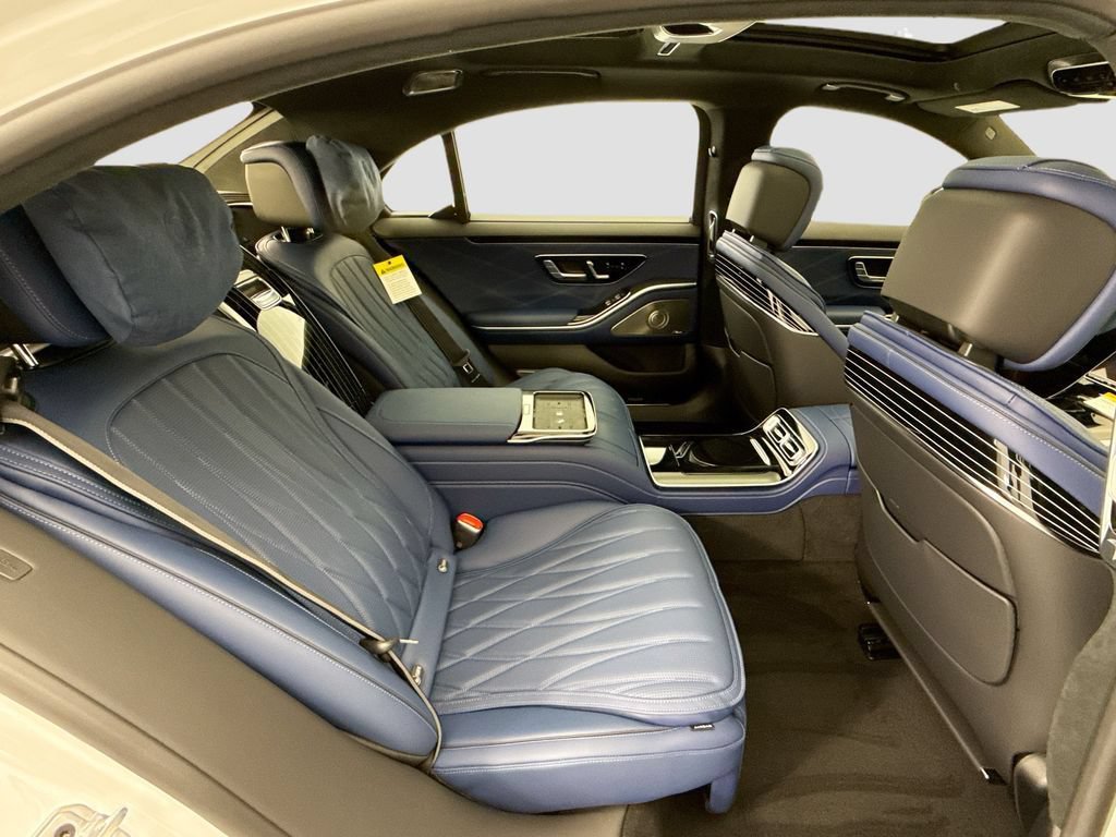 New 2026 Mercedes-Benz S 63 AMG S image 22