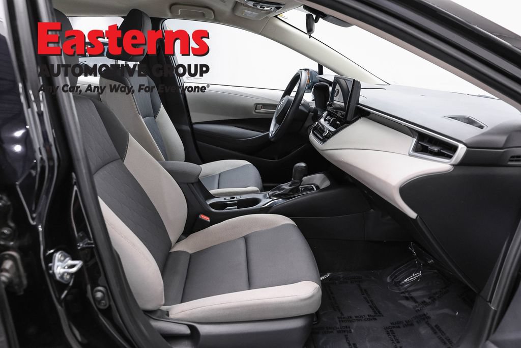Used 2024 Toyota Corolla LE FWD image 23