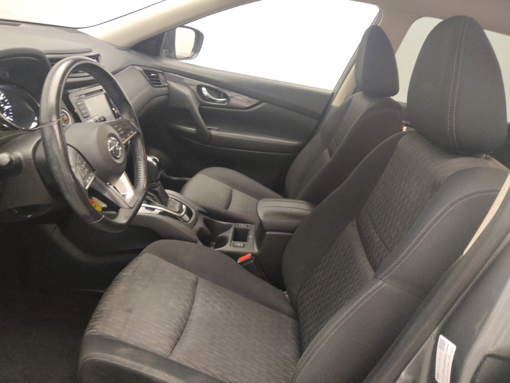Used 2018 Nissan Rogue SV FWD image 17