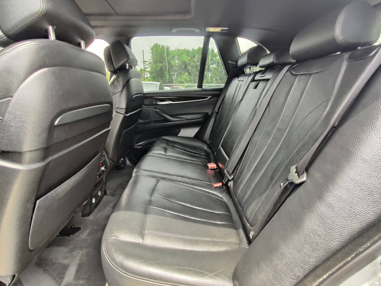 Used 2015 BMW X5 xDrive35i w/ M Sport AWD/4WD image 18