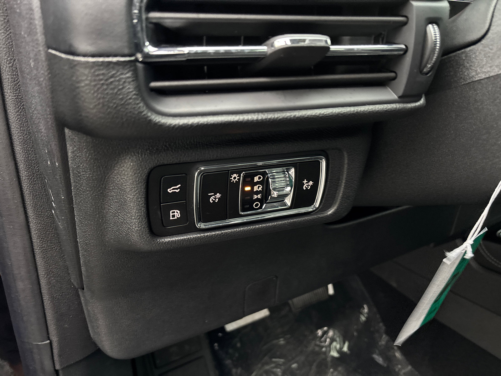 New 2026 Lincoln Corsair Grand Touring image 14