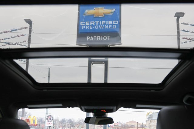 Used 2020 Cadillac XT5 Premium Luxury image 10