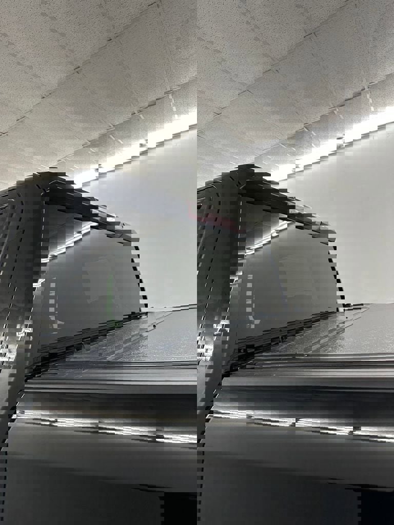 Used 2022 Chevrolet Silverado 1500 LT AWD/4WD image 26