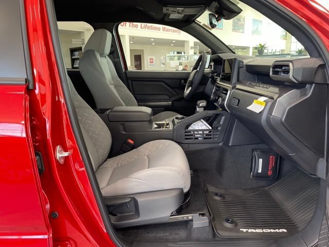 New 2026 Toyota Tacoma SR5 AWD/4WD image 17