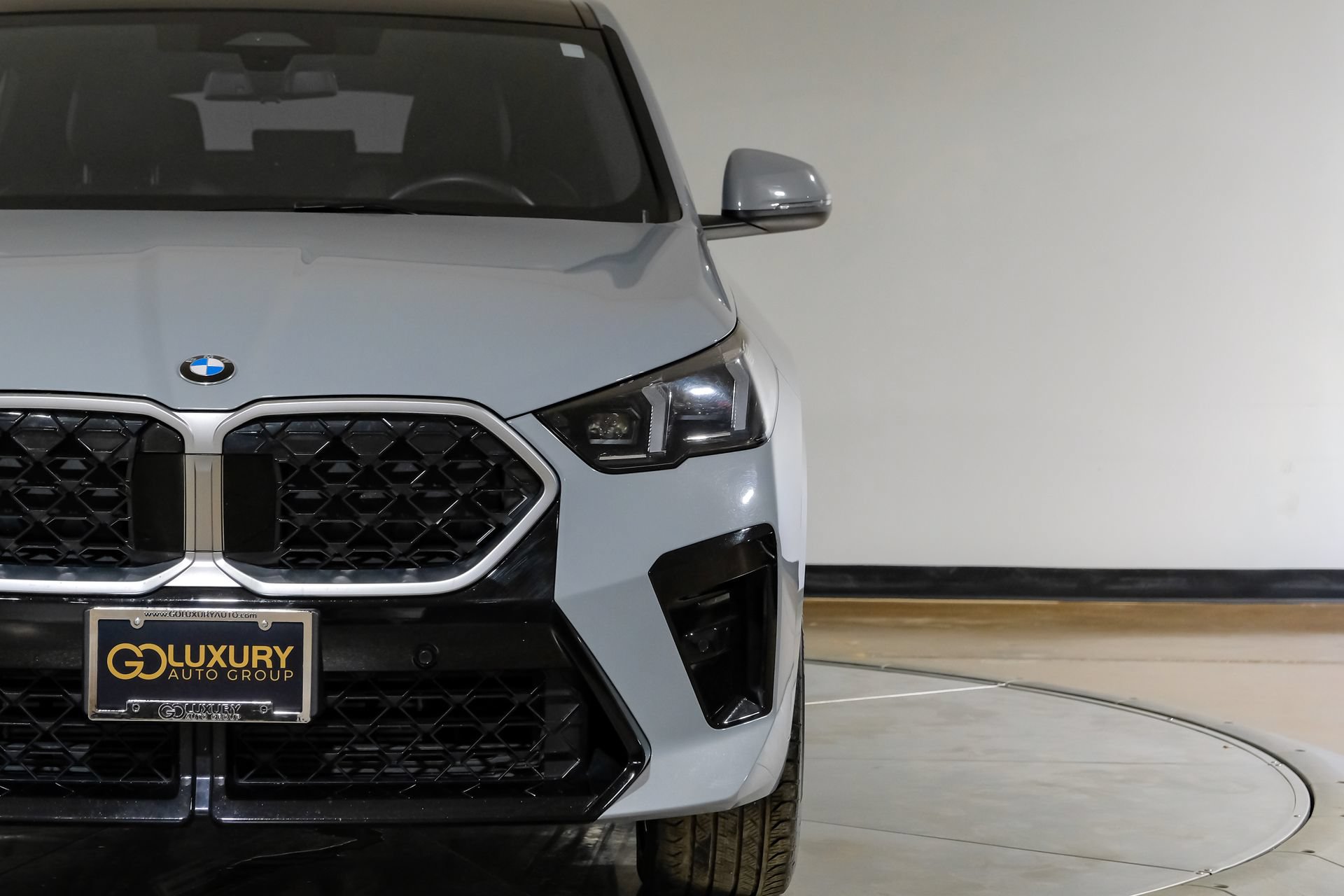 Used 2025 BMW X2 xDrive28i AWD/4WD image 49