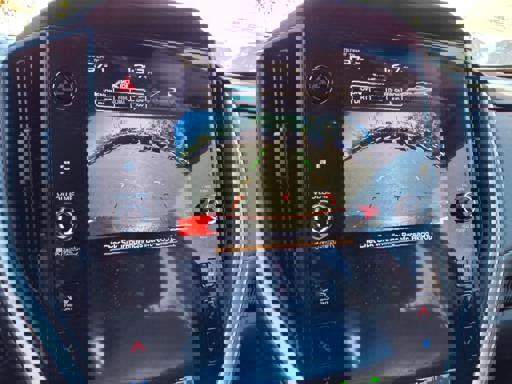 Certified 2025 Subaru Crosstrek 2.0i Premium image 6