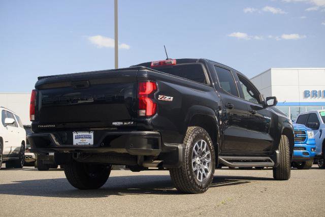 Used 2025 Chevrolet Colorado Z71 w/ Technology Package AWD/4WD image 11