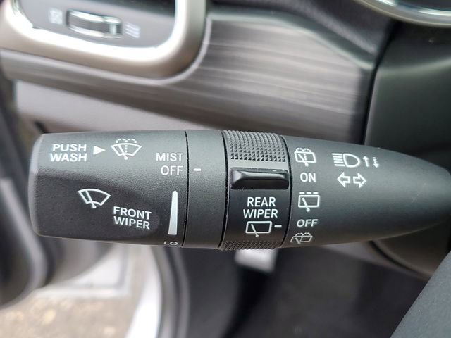 Used 2020 Jeep Grand Cherokee Laredo image 16