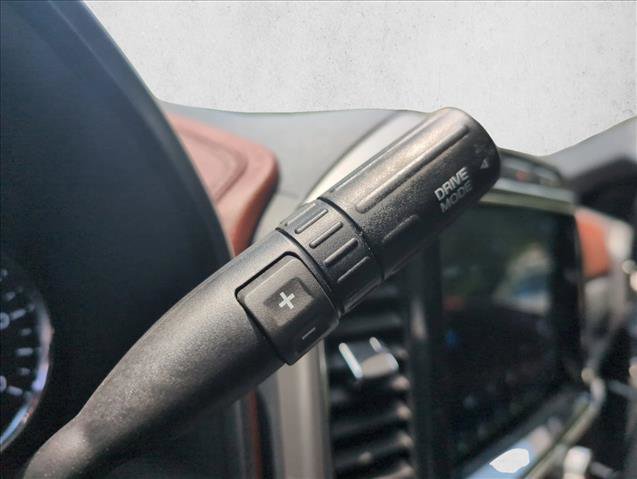 Used 2022 Ford F350 Platinum AWD/4WD image 14
