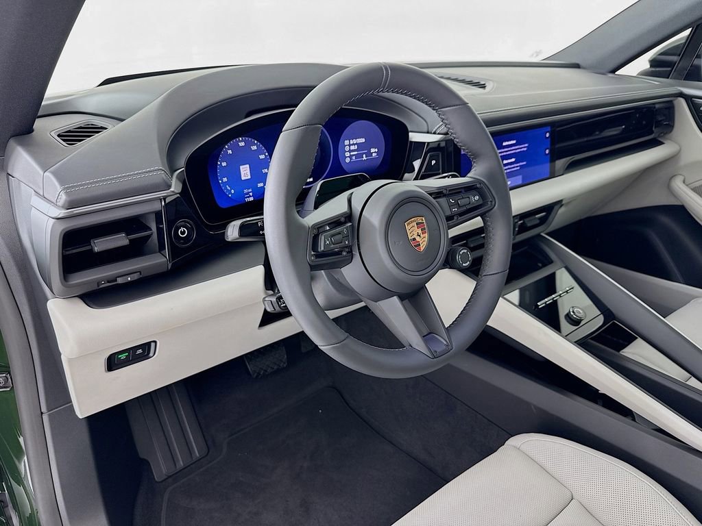 New 2026 Porsche Macan Electric image 4