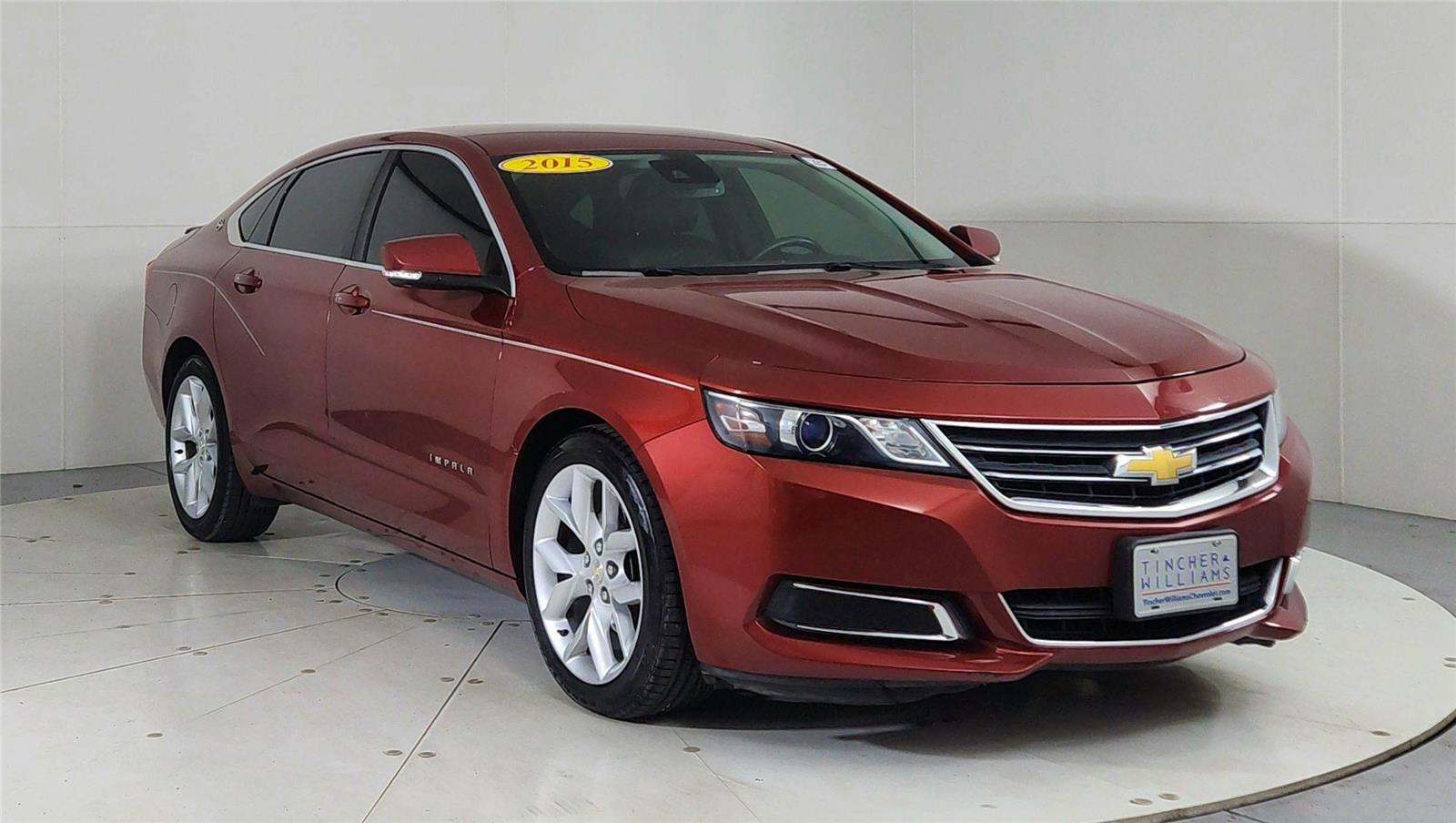 Used 2015 Chevrolet Impala LT image 2