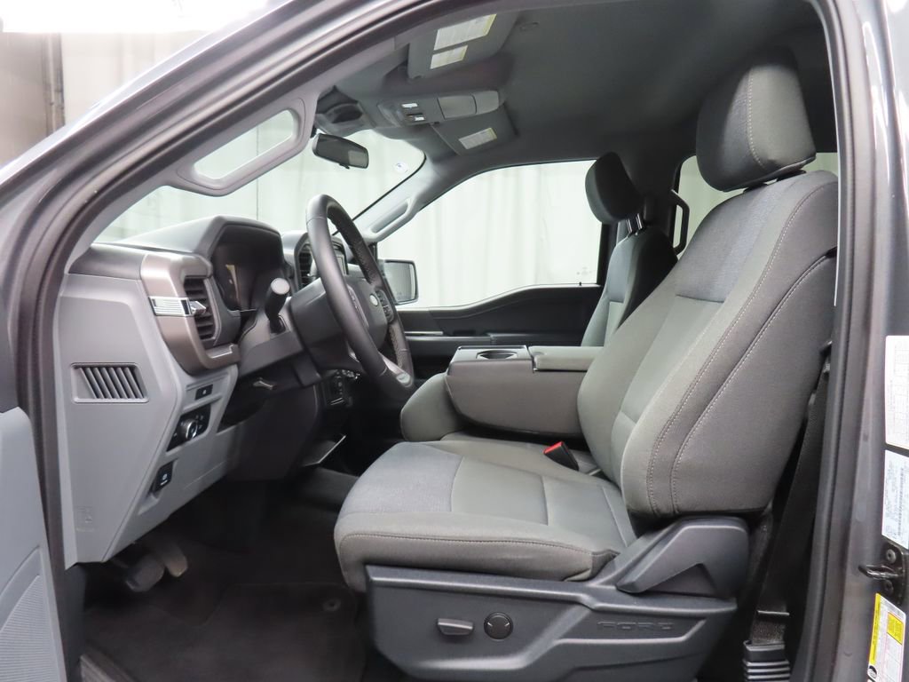 Used 2025 Ford F150 XLT w/ Equipment Group 301A Standard image 9