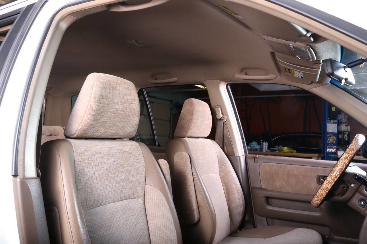 Used 2002 Honda CR-V LX image 18