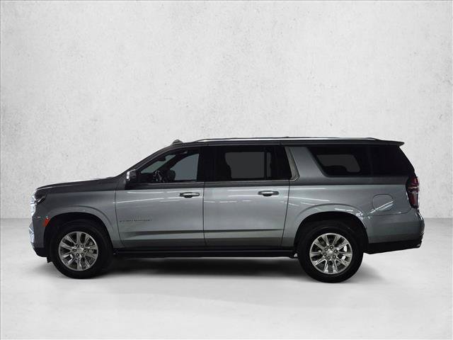 Used 2023 Chevrolet Suburban Premier RWD image 8