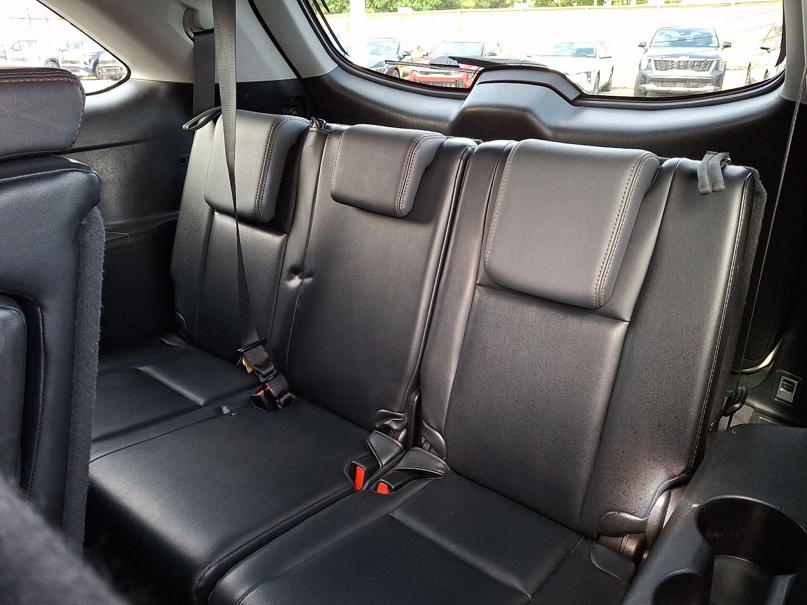 Used 2015 Toyota Highlander XLE AWD/4WD image 11