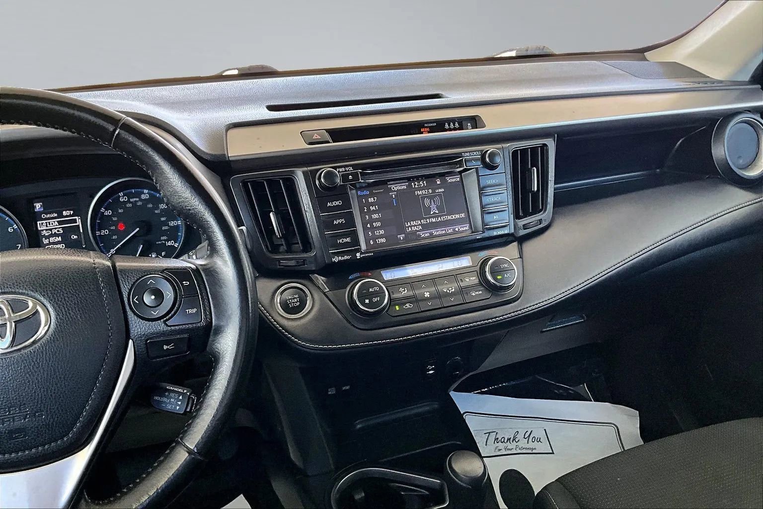 Used 2018 Toyota RAV4 XLE FWD image 9