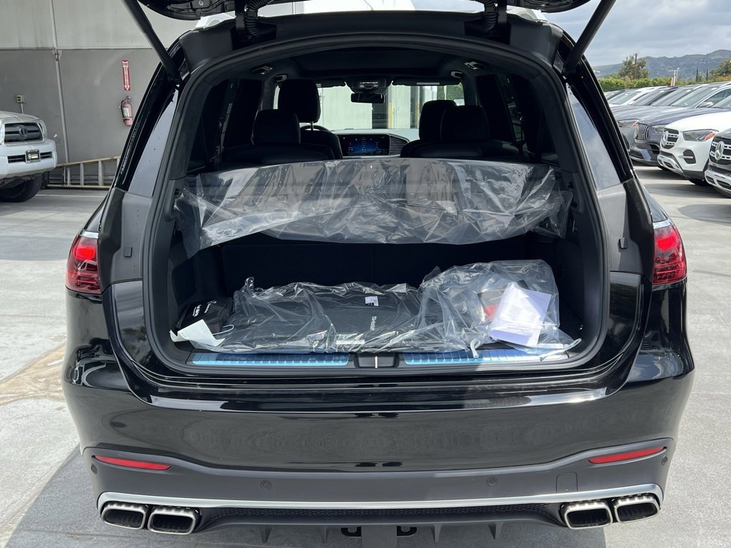 New 2025 Mercedes-Benz GLS 63 AMG 4MATIC image 15