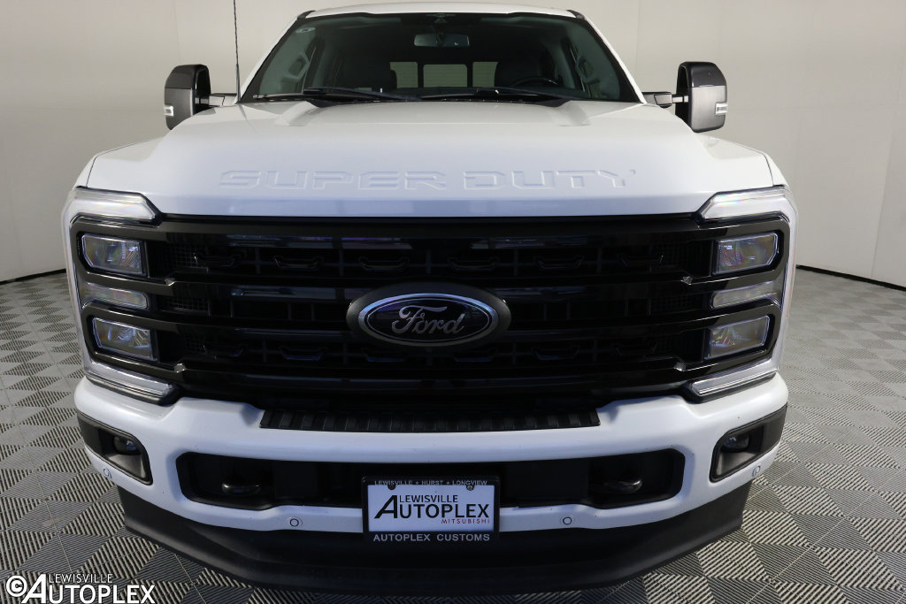 Used 2023 Ford F250 Lariat w/ Lariat Ultimate Package AWD/4WD image 2