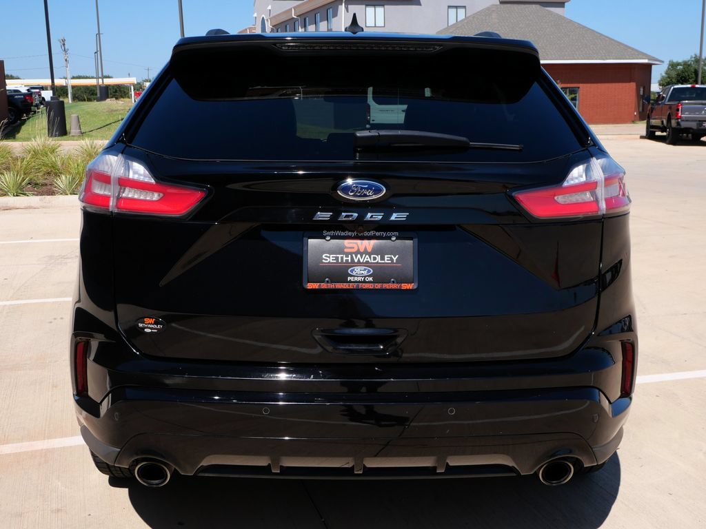 Used 2021 Ford Edge ST-Line FWD image 5