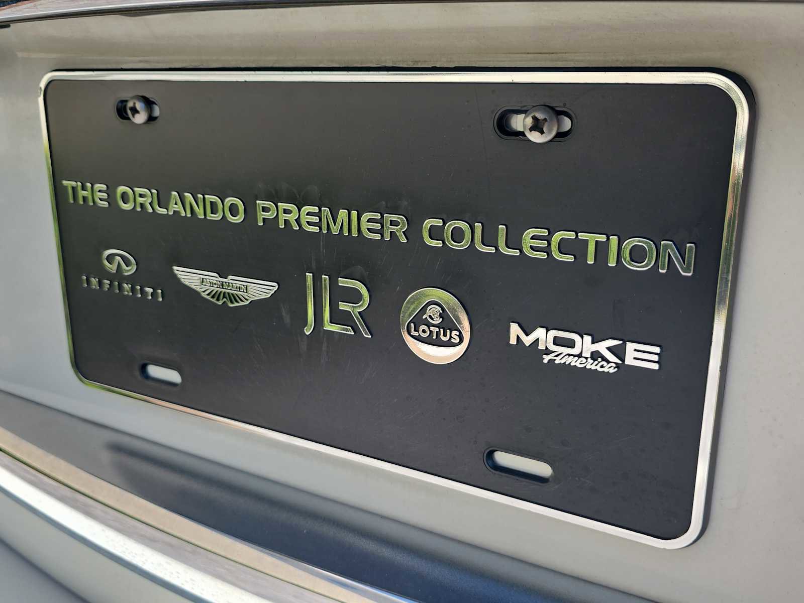 Used 2013 INFINITI QX56 4WD w/ Theater Pkg image 6