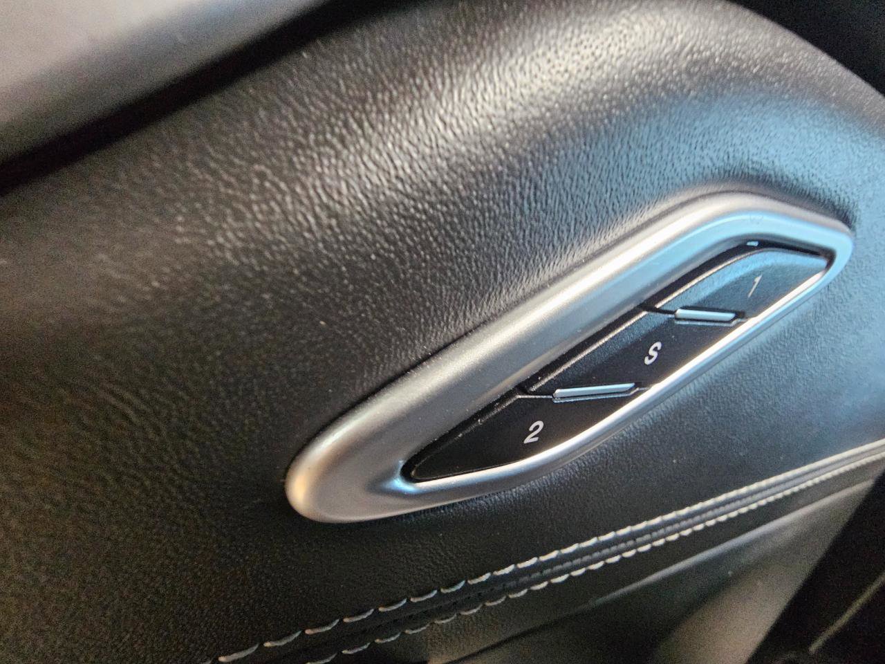 Used 2018 Maserati Levante GranLusso image 27