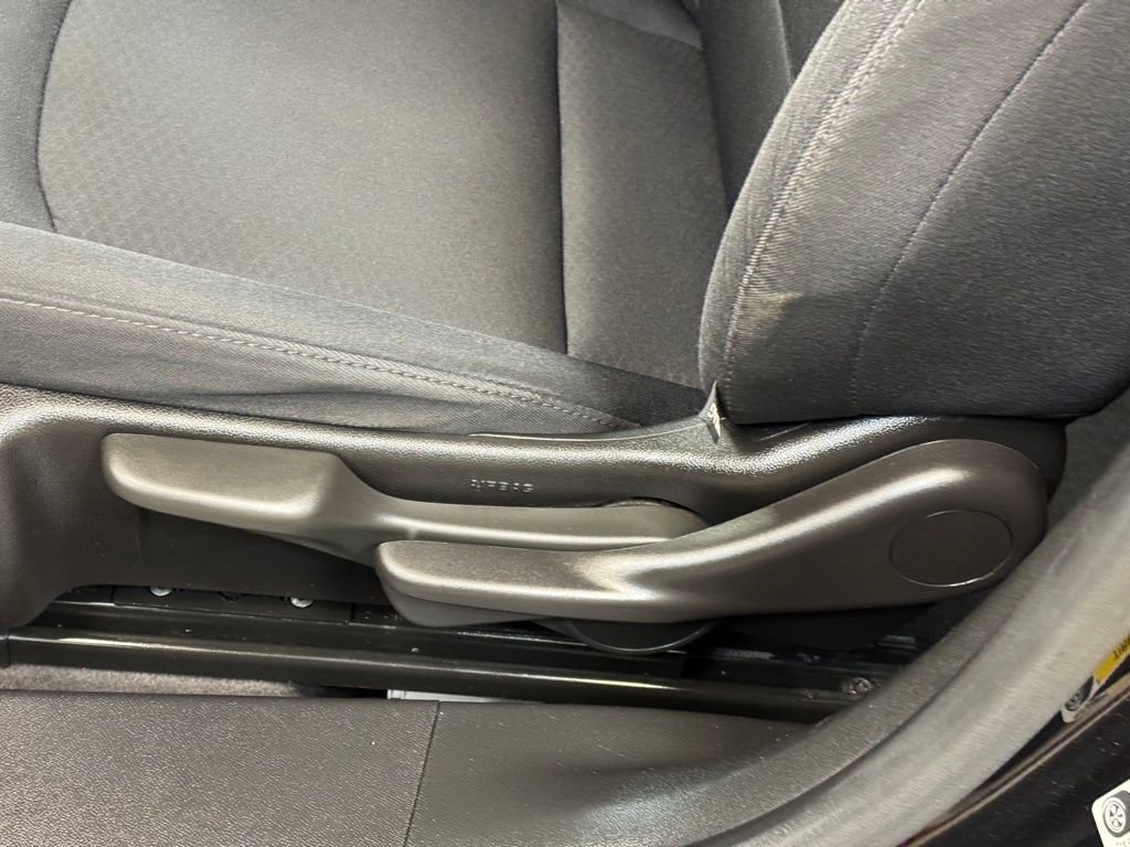 Used 2016 Chevrolet Malibu LS image 11