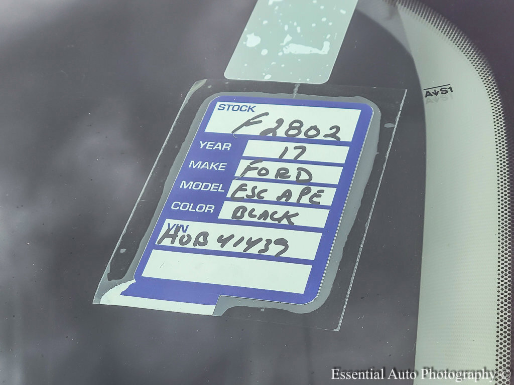 Used 2017 Ford Escape SE w/ Equipment Group 201A image 35