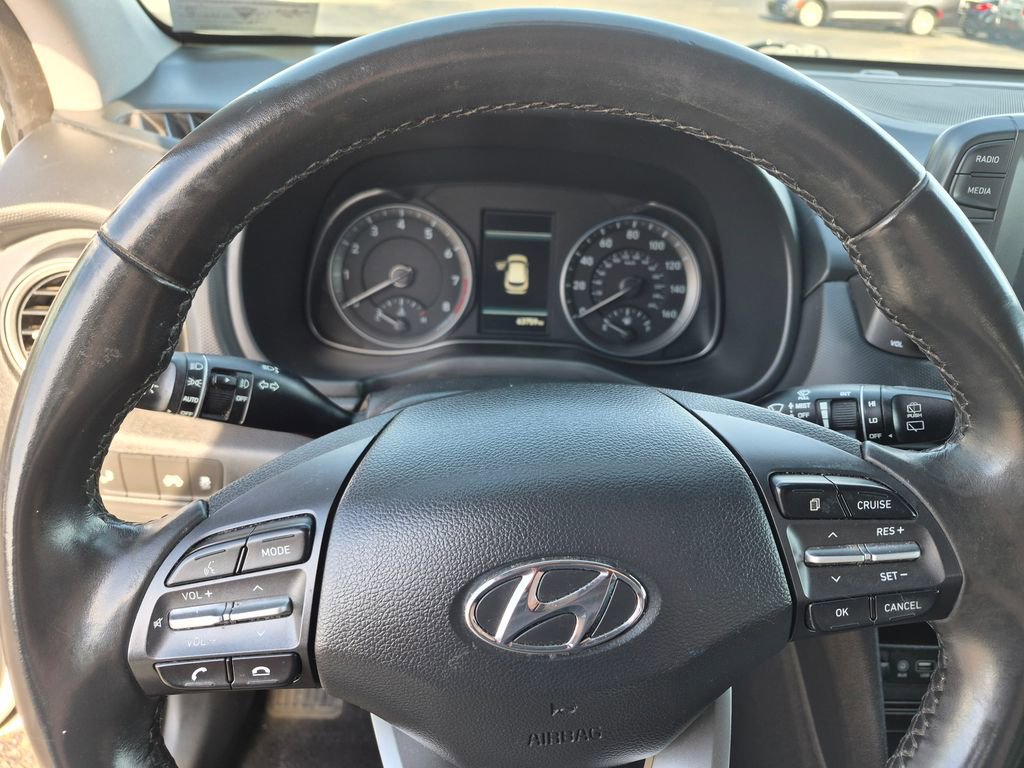 Used 2021 Hyundai Kona SEL Plus AWD/4WD image 14