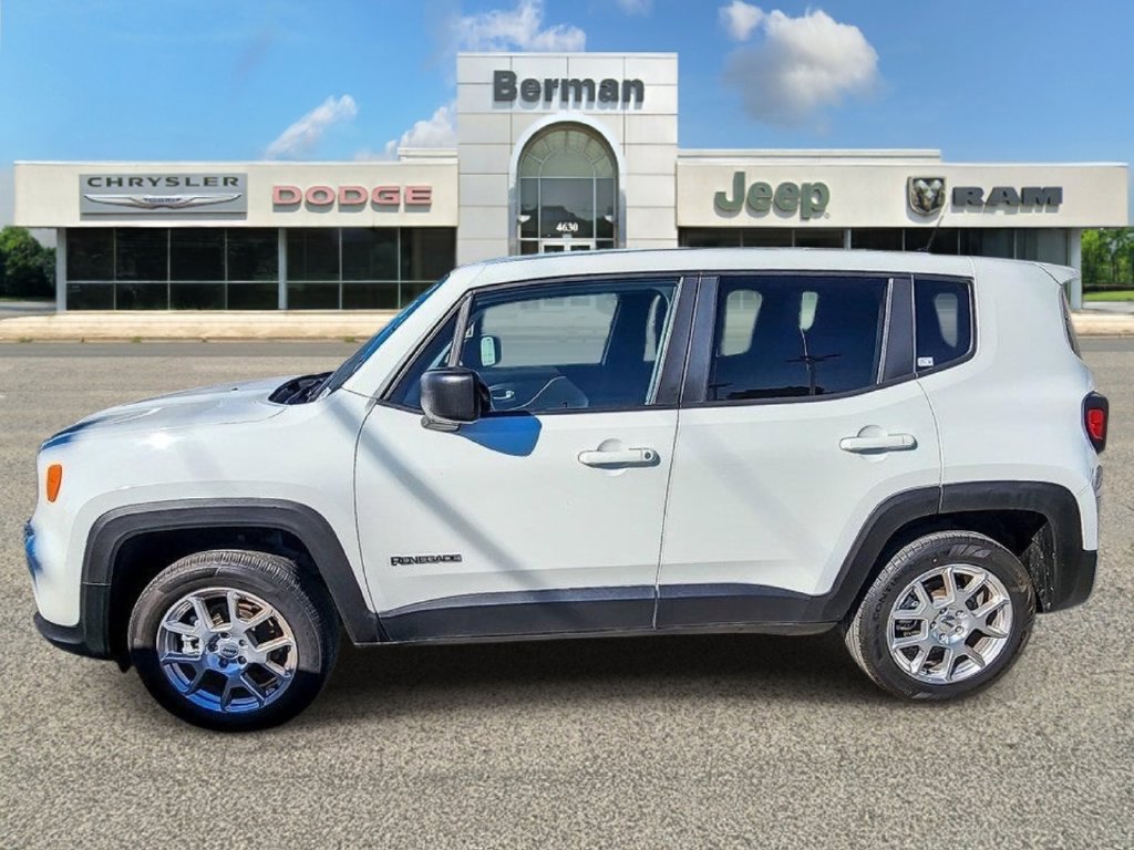 Certified 2023 Jeep Renegade Latitude AWD/4WD image 6