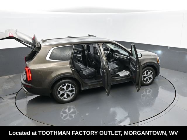 Used 2020 Kia Telluride EX image 32