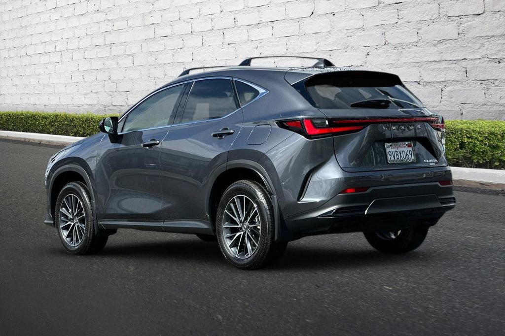 Used 2025 Lexus NX 350h AWD w/ Accessory Package (2T) image 7