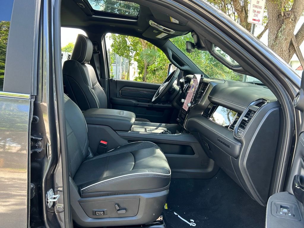 New 2026 RAM 3500 Limited image 40