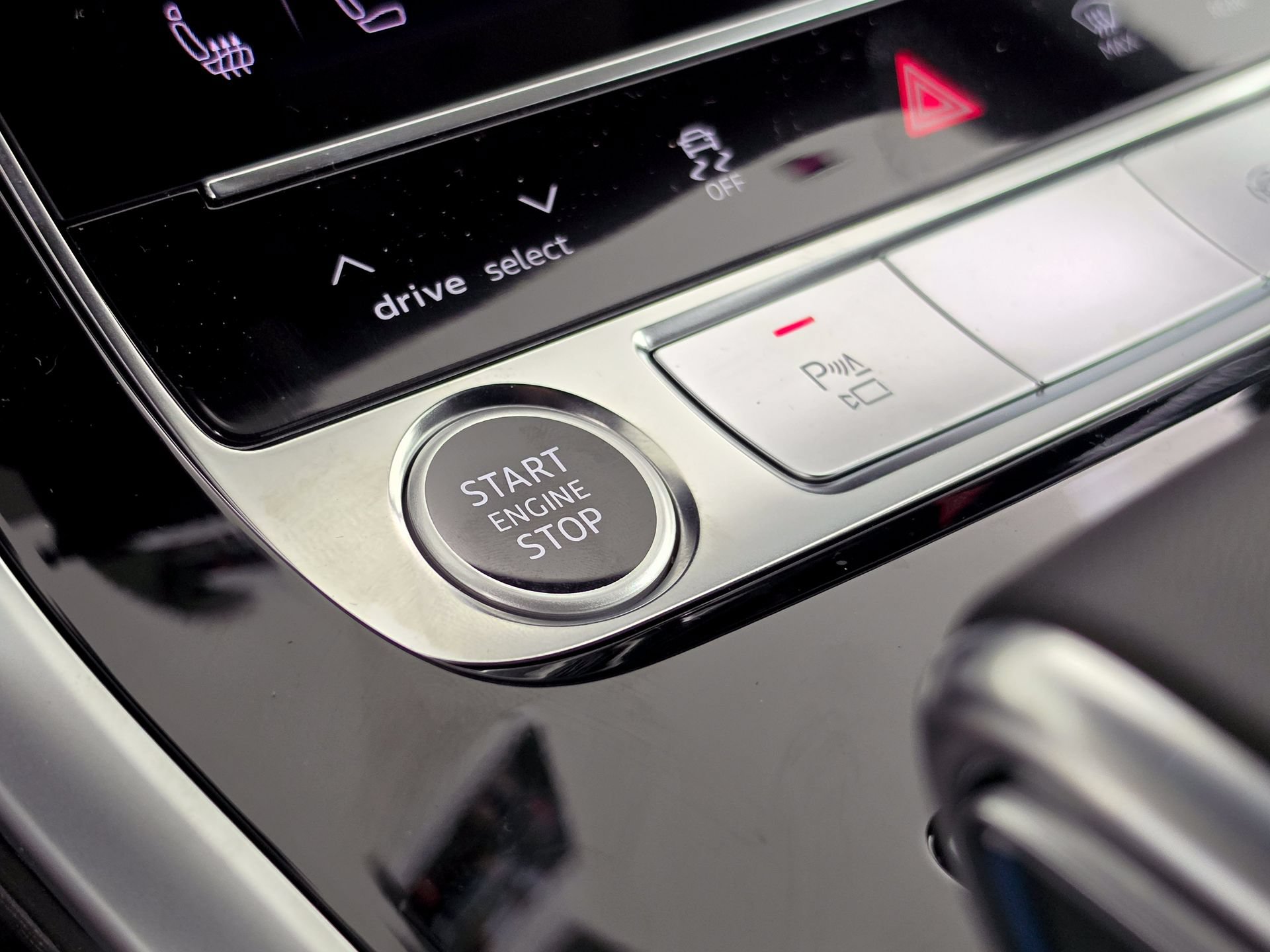 New 2026 Audi Q8 Premium Plus AWD/4WD image 29