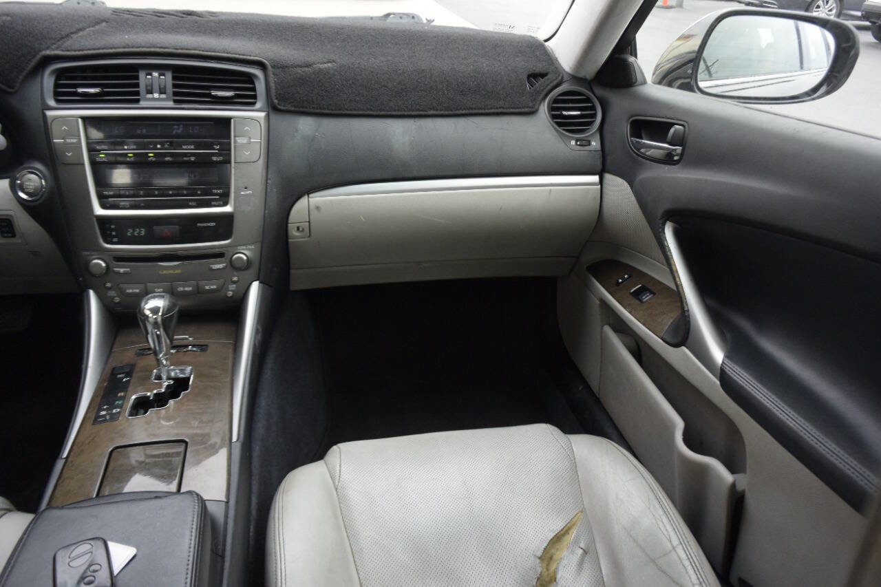 Used 2011 Lexus IS 250 image 23
