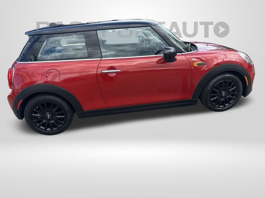 Used 2015 MINI Cooper 2-Door Hardtop FWD image 7