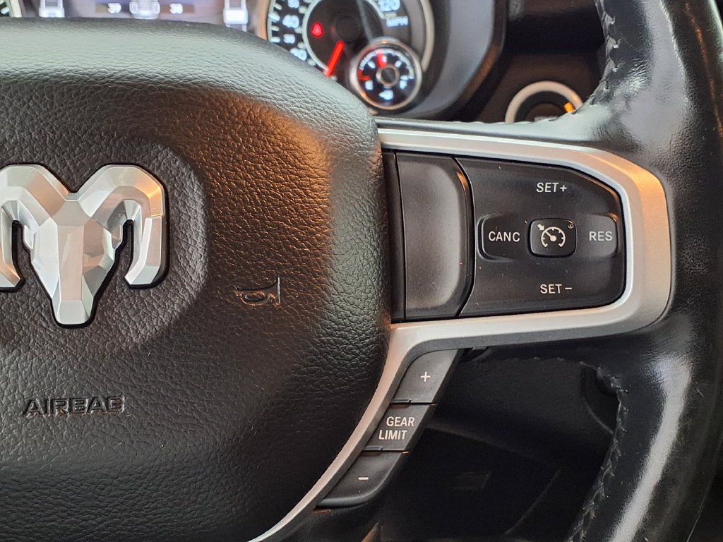 Used 2020 RAM 1500 Big Horn AWD/4WD image 6