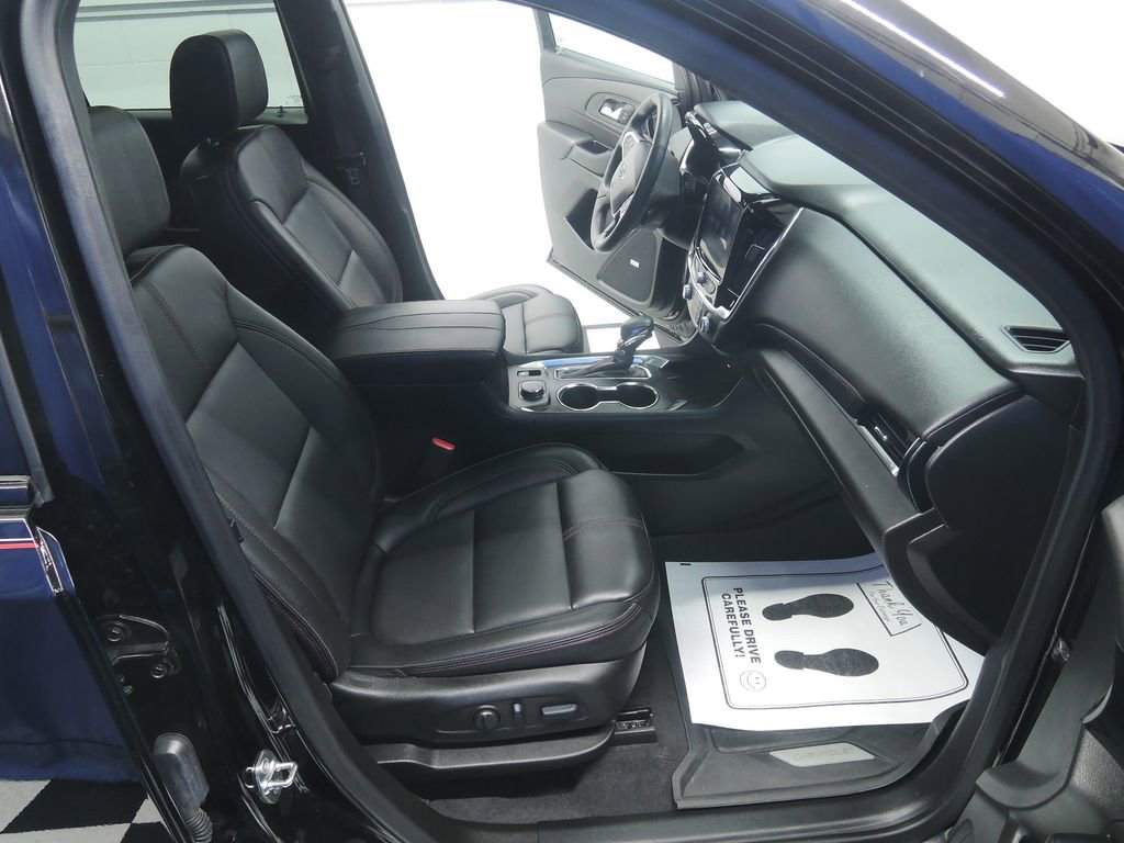 Used 2023 Chevrolet Traverse RS w/ LPO, Floor Liner Package AWD/4WD image 39
