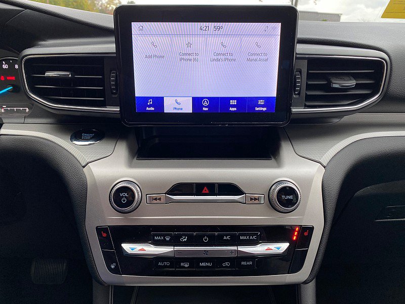 Certified 2022 Ford Explorer XLT w/ Equipment Group 202A image 22